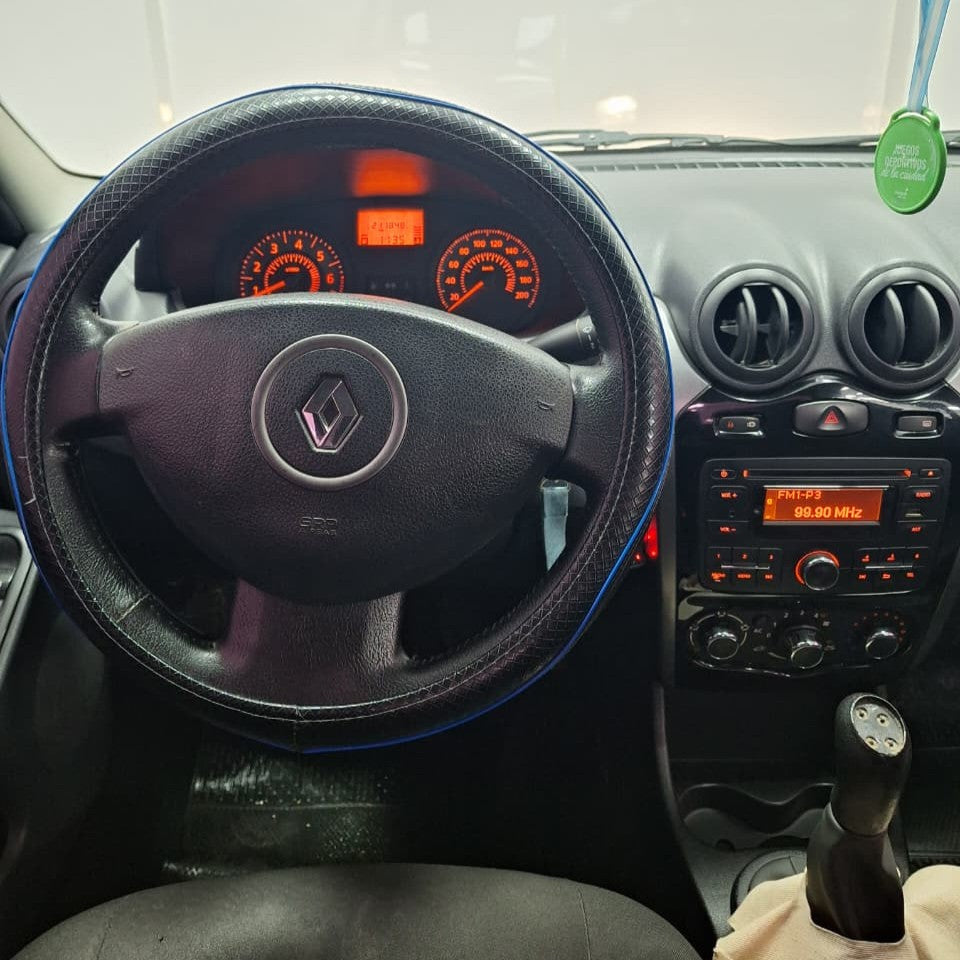 RENAULT LOGAN PACK II - 2013 - 211.000 KMS - Belacar