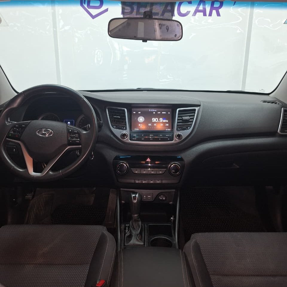 HYUNDAI TUCSON 2WD 2.0 – 2017 – 82.000 KMS - Belacar