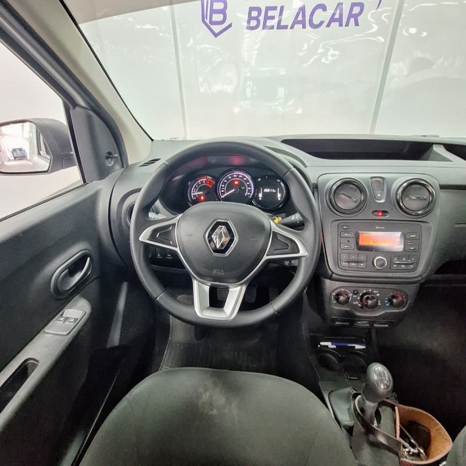 RENAULT KANGOO FURGÓN – 2023 – 26.000 KMS