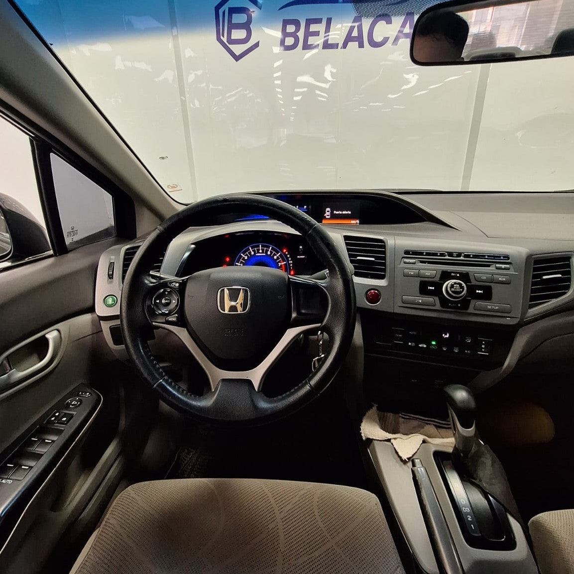 HONDA CIVIC LXS AT - 2012 - 243.000 KMS - Belacar