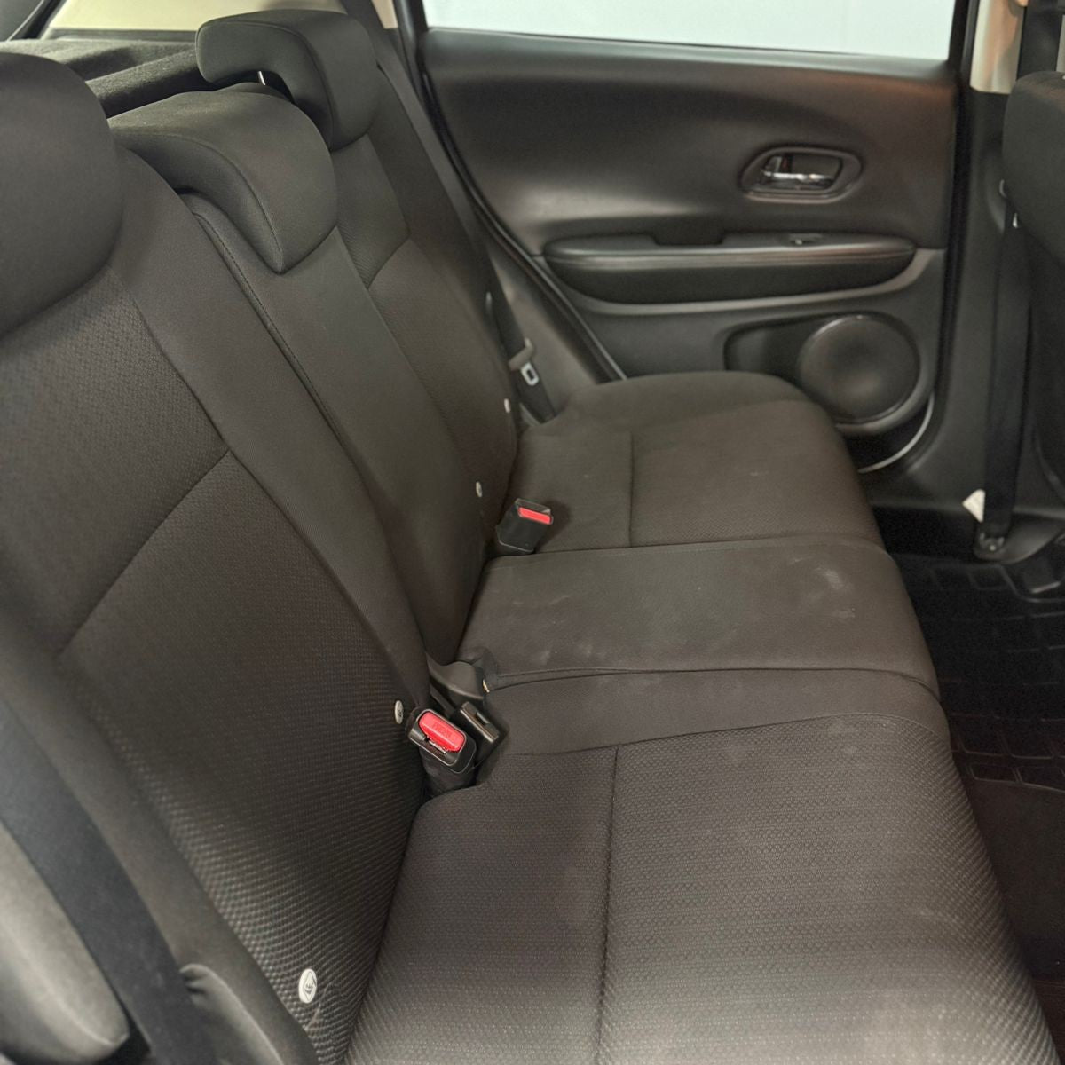 HONDA HRV EX CVT - 2017 - 127.000 KMS - Belacar