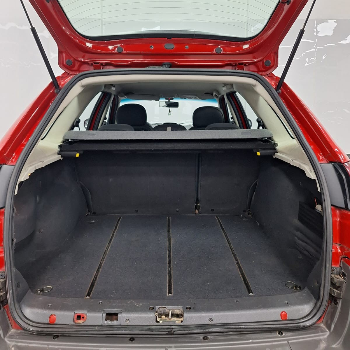 FIAT PALIO WEEKEND LOCKER SEG - 2014 - 135.000 KM - Belacar
