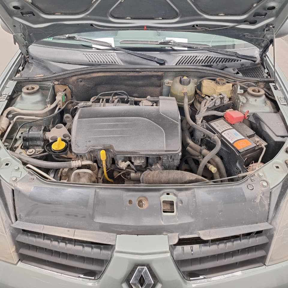 RENAULT CLIO ATH CD 5P – 2006 - &nbsp;185.000 KMS