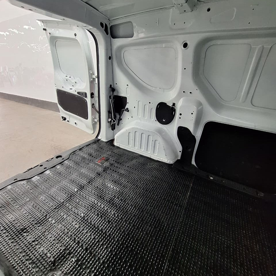 RENAULT KANGOO FURGÓN – 2023 – 26.000 KMS