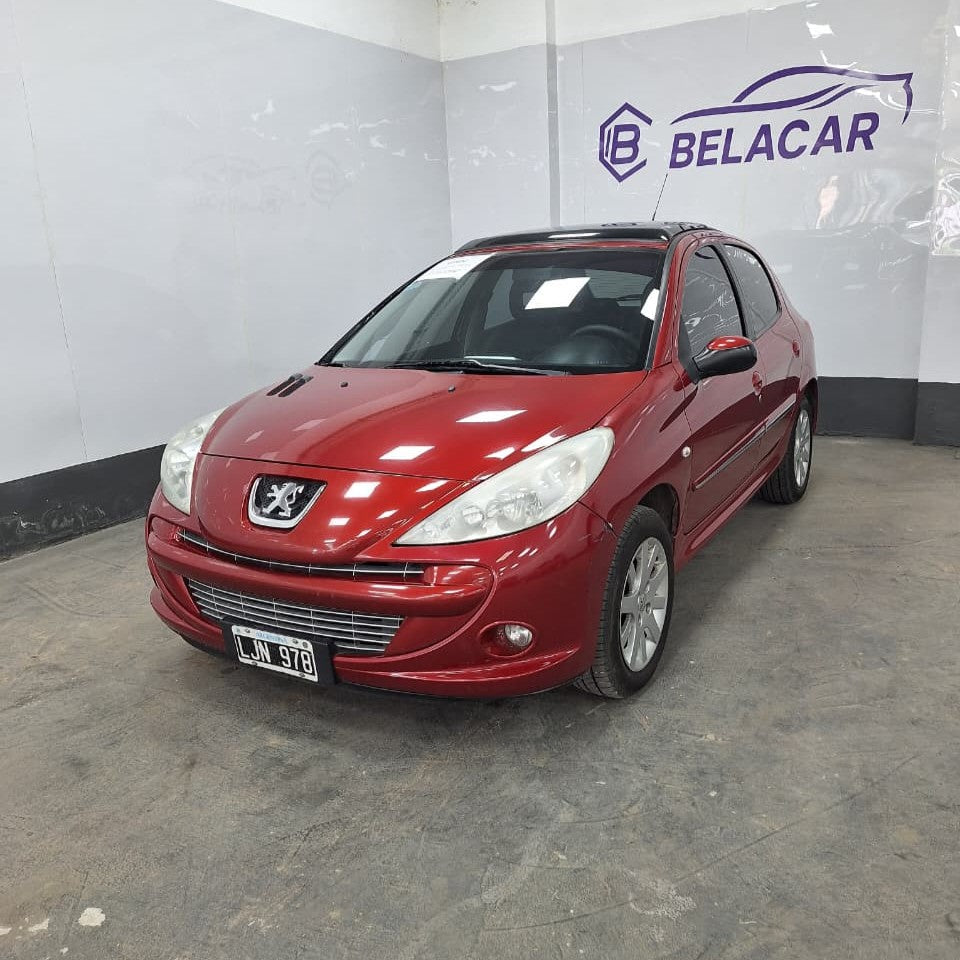 PEUGEOT 207 FELINE – 2012 – 174000 KM