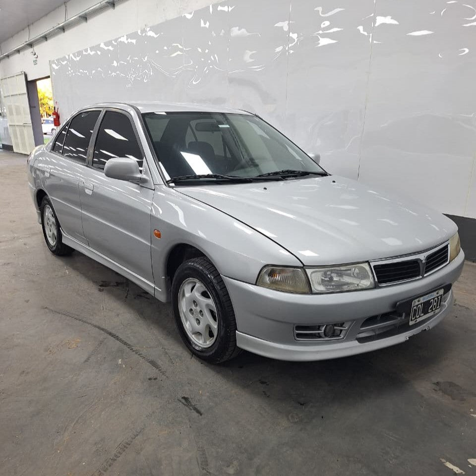 MITSUBISHI LANCER GLXI 1.6 N – 1999 – 346.000 KMS - Belacar