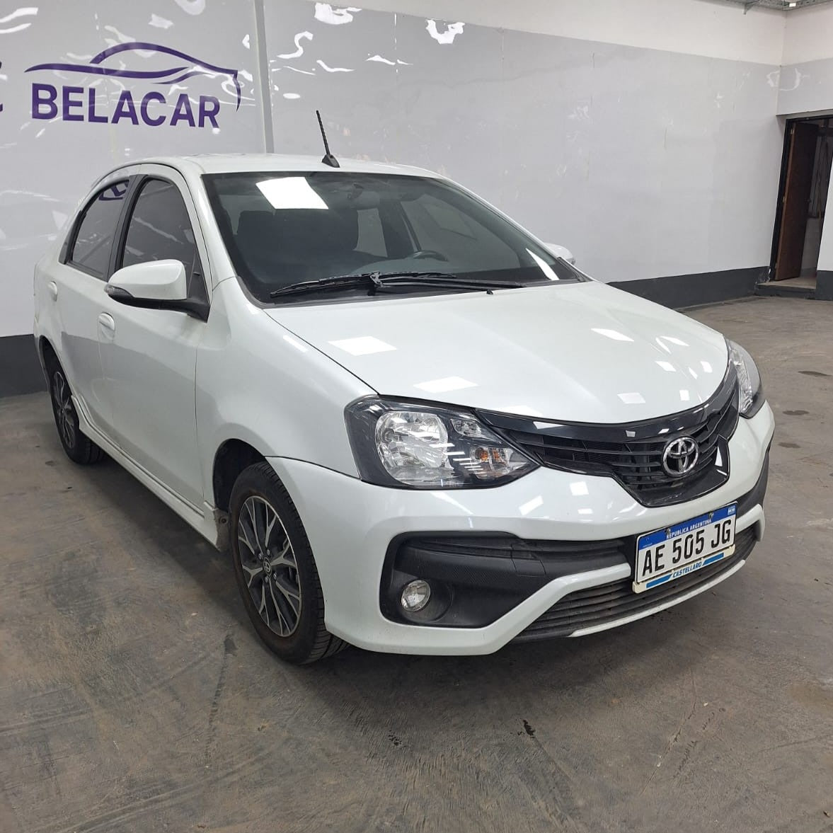 TOYOTA ETIOS XLS 1.5 MT – 2020 – 28000 KMS - Belacar
