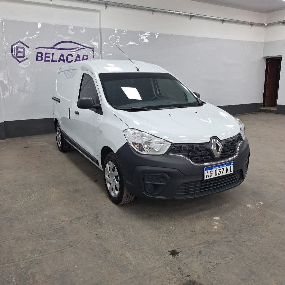 RENAULT KANGOO FURGÓN – 2023 – 26.000 KMS