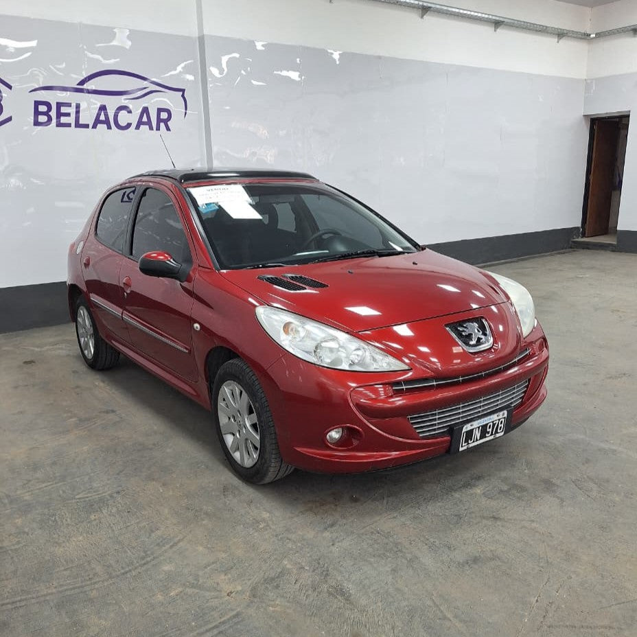 PEUGEOT 207 FELINE – 2012 – 174000 KM