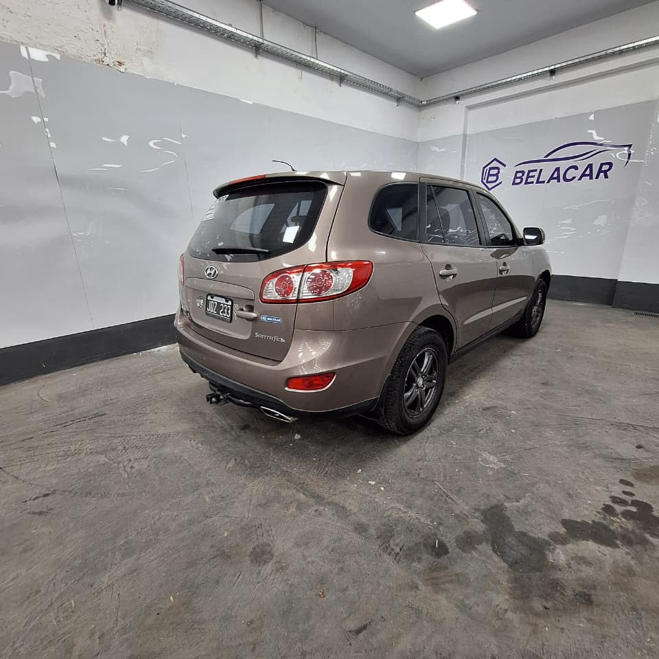 HYUNDAI SANTA FE GLS 2WD 2.4 7as – 2010 – 260.000 KMS - Belacar