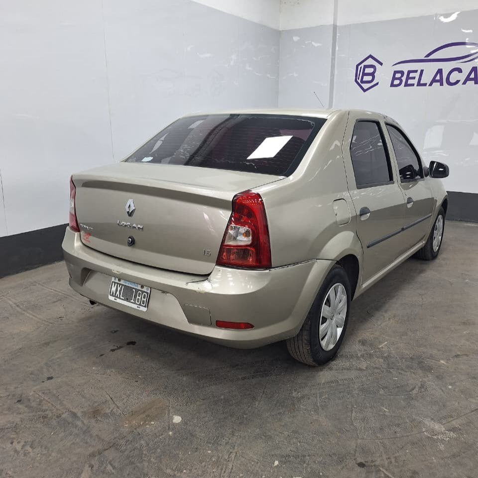 RENAULT LOGAN PACK II - 2013 - 211.000 KMS - Belacar