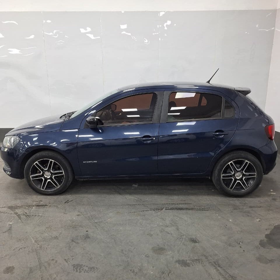 VOLKSWAGEN GOL SPORTLINE 1.6 5P – 2015 – 128.000 KM - Belacar