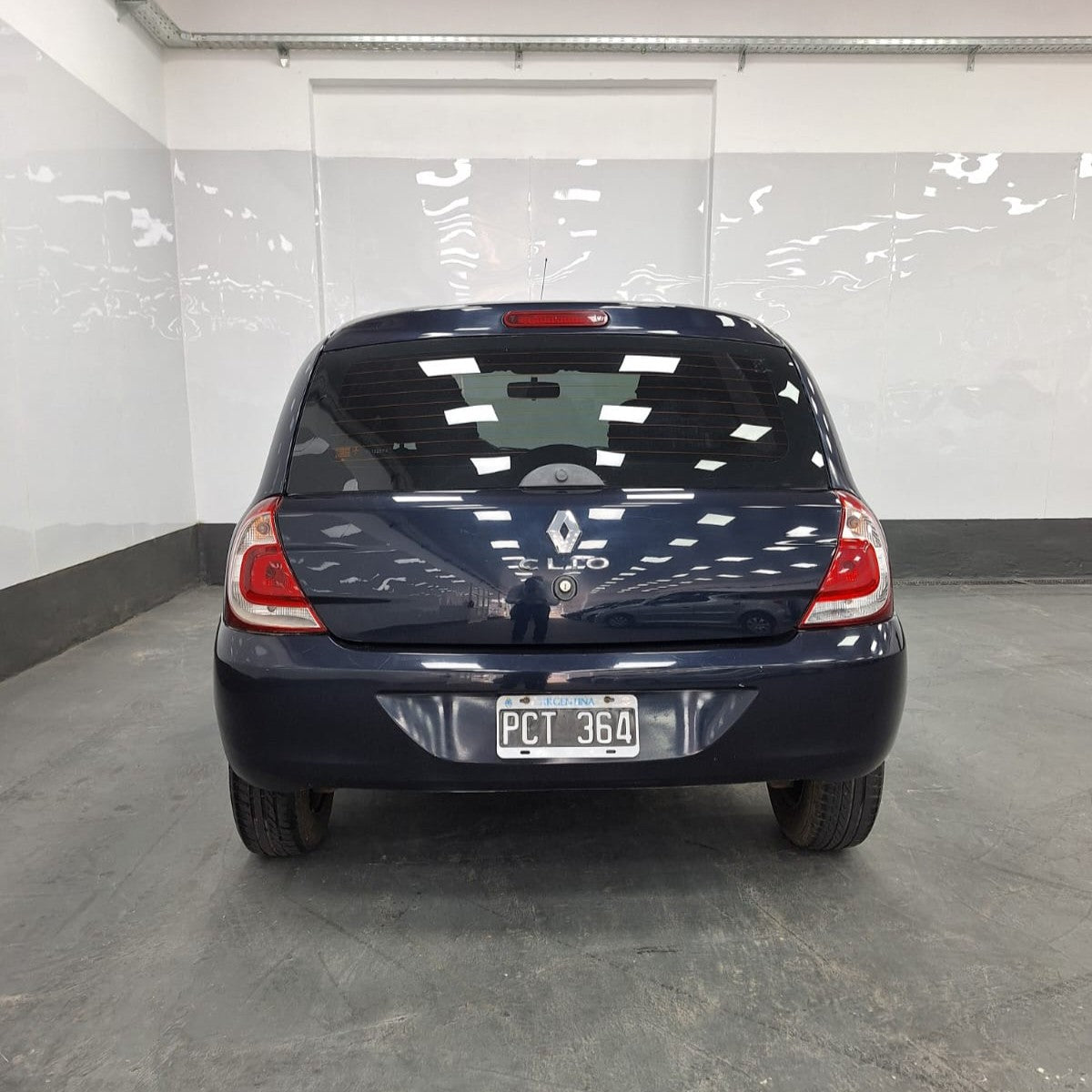 RENAULT CLIO MIO CONFORT - 2015 -  179.000 KMS - Belacar