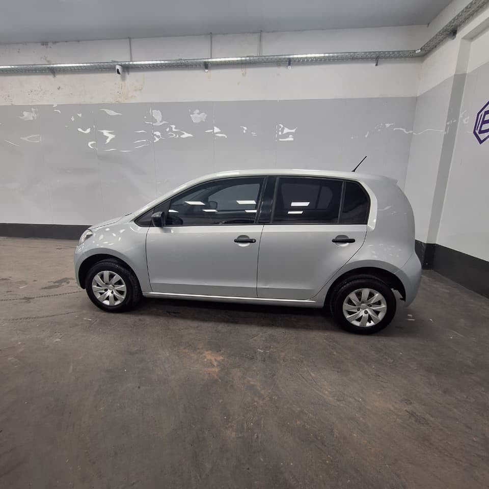 VOLKSWAGEN UP TAKE 5P AA C/AIRE SIN DIR – 2016 – 131.000 KM - Belacar