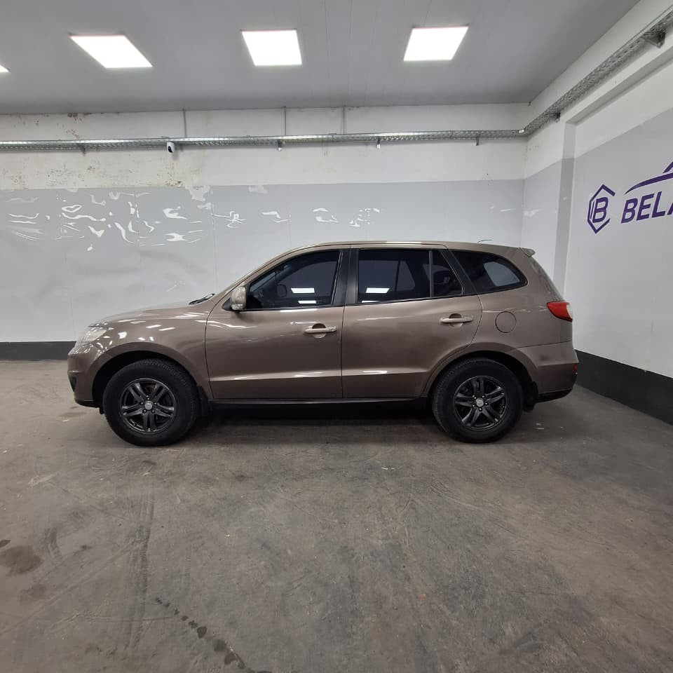HYUNDAI SANTA FE GLS 2WD 2.4 7as – 2010 – 260.000 KMS - Belacar